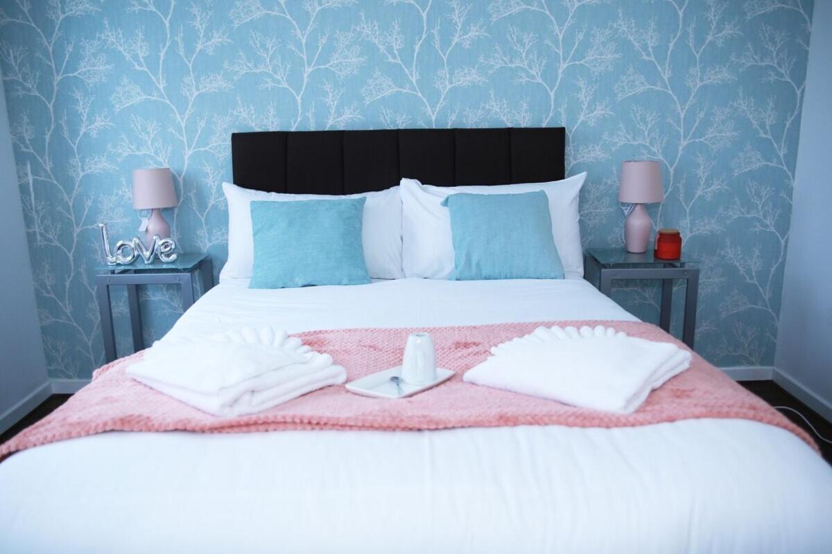 Superb Stonewall Terrace London Room photo